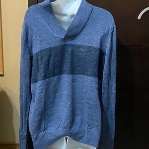 Banana Republic size M sweater